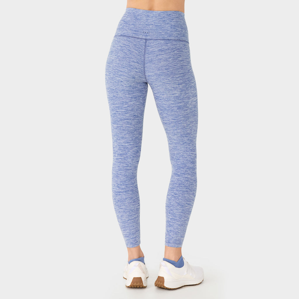 TaviCloud High Waisted 7/8 Legging