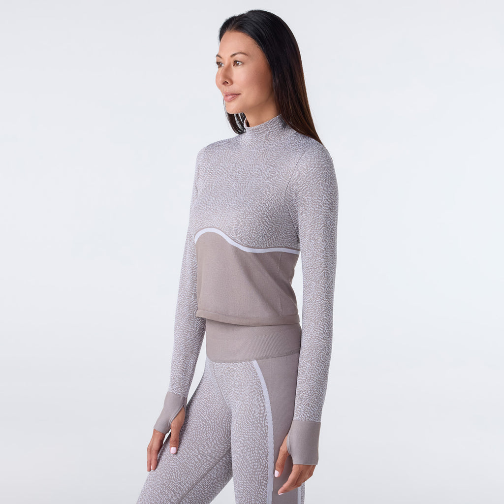 Seamless Jacquard Long Sleeve Top