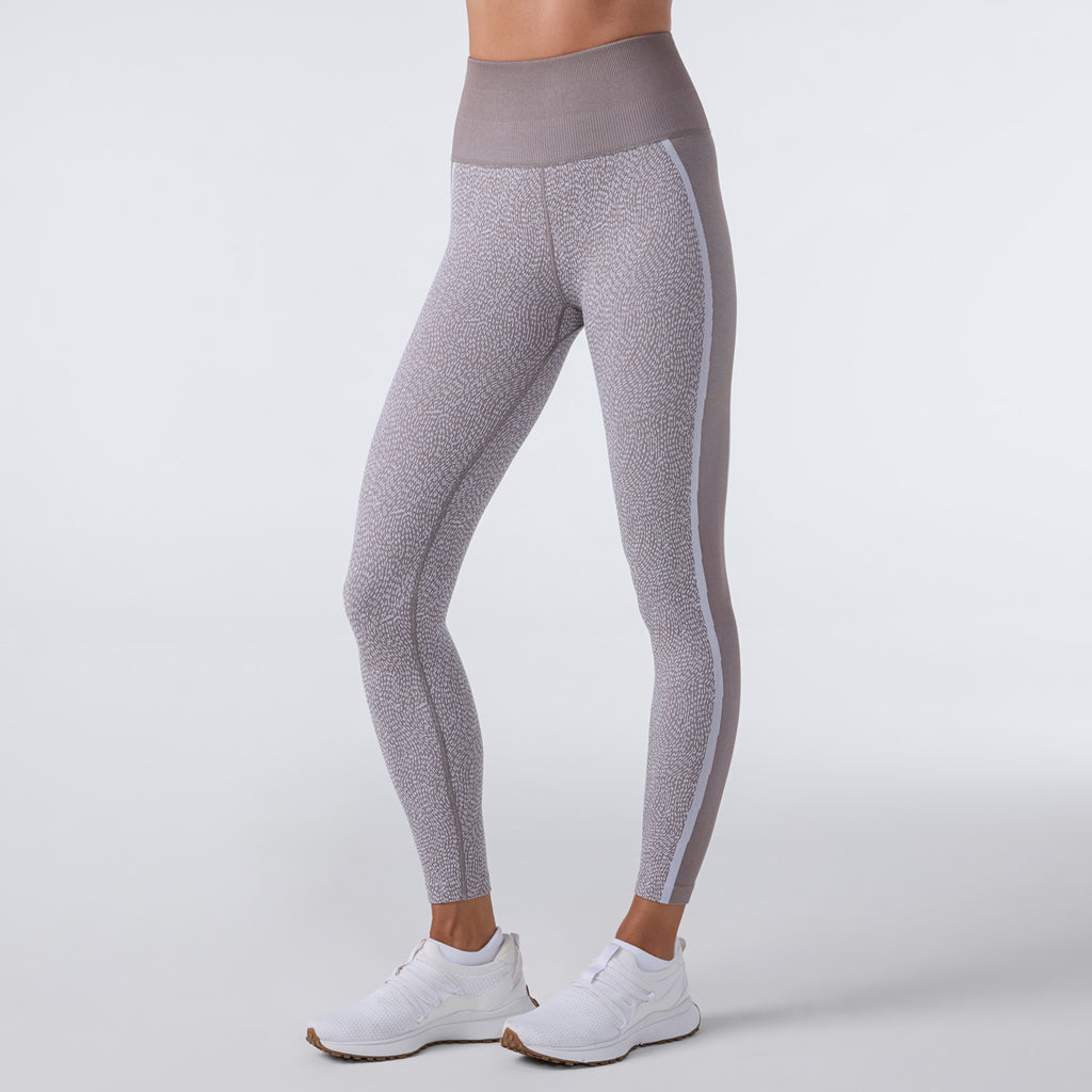 Seamless Jacquard 7/8 Rib Legging