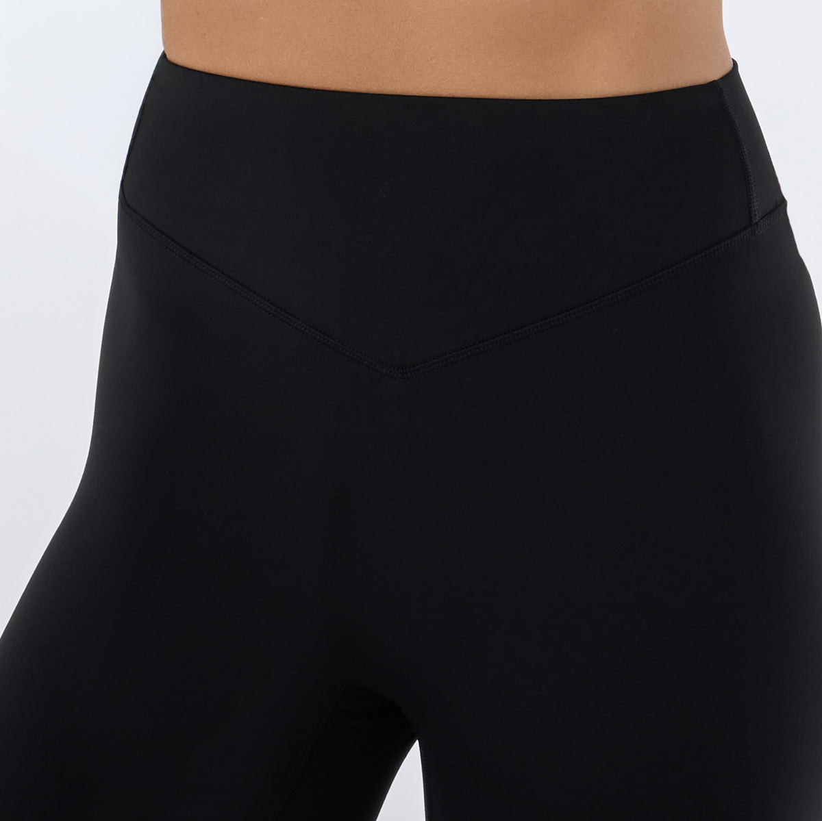 High Waisted 7/8 Smooth Rise Legging - Ebony