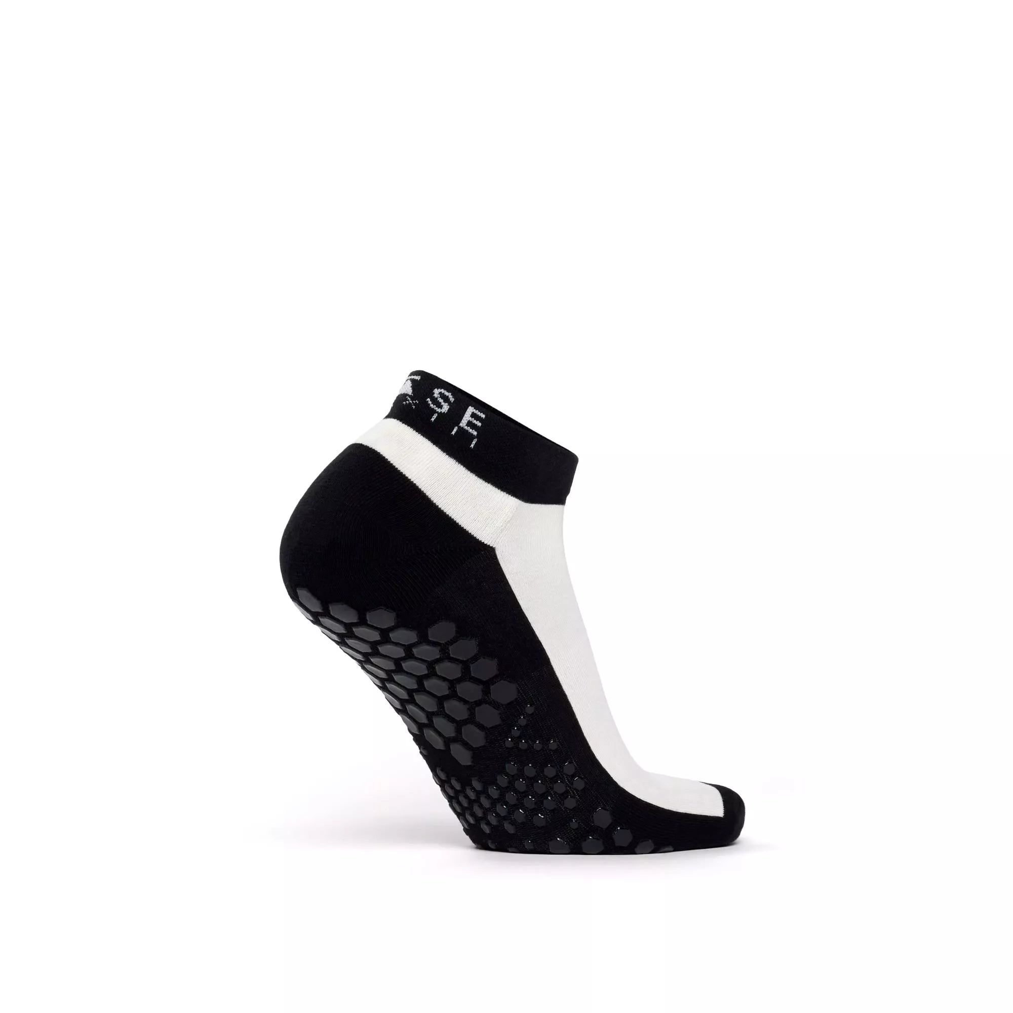 Base 33 Low Rise Grip Socks