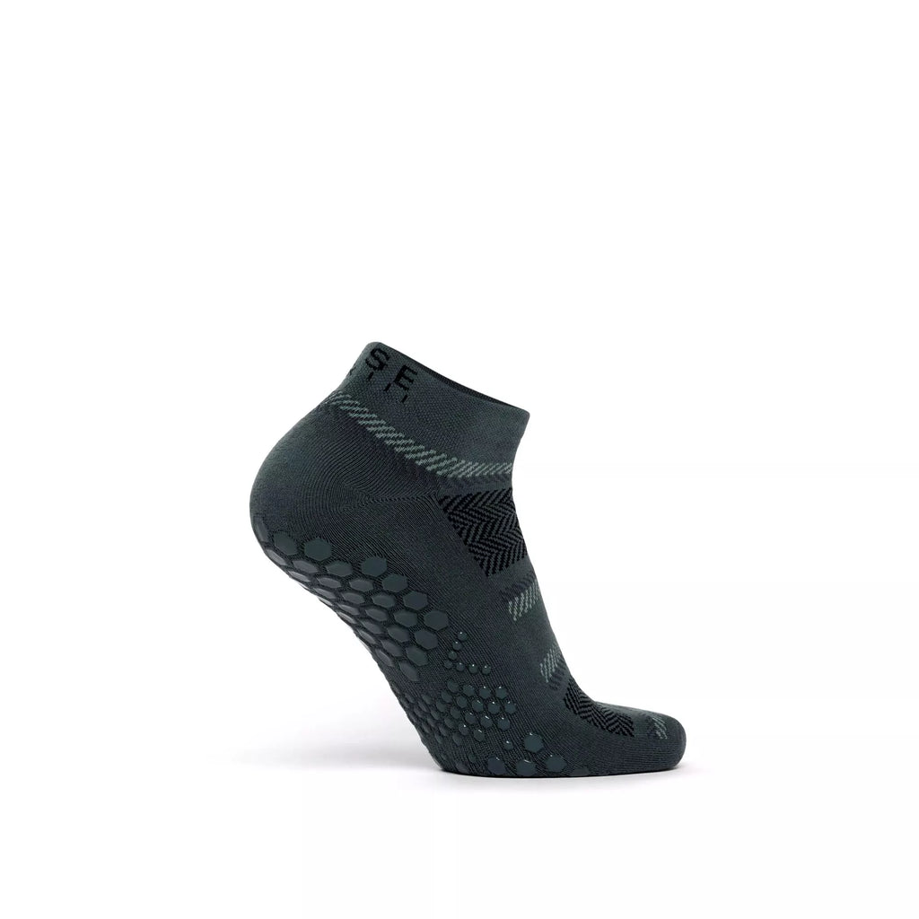 Base 33 Low Rise Grip Socks