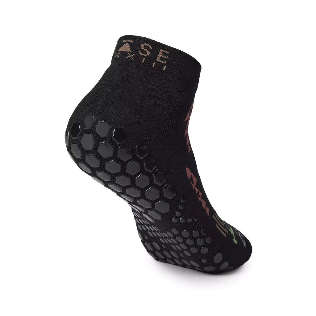 BASE 33 Low Rise Grip Socks